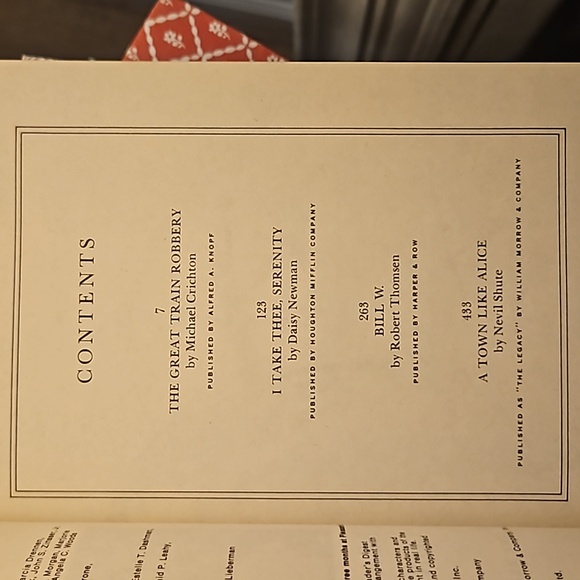 Set of 6 Vintage Reader's Digest Books - Picture 10 of 11